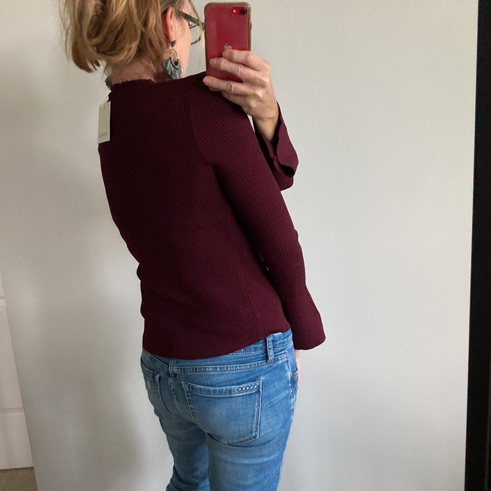 Wine Color Flare Sleeve Ribbed Knit Top - Picture 5 of 11